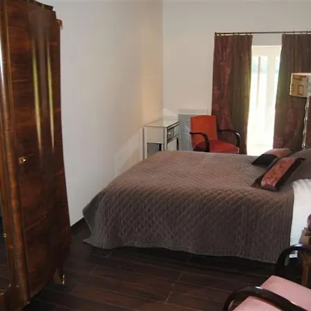 Chateau Couffins Tatil Evi *