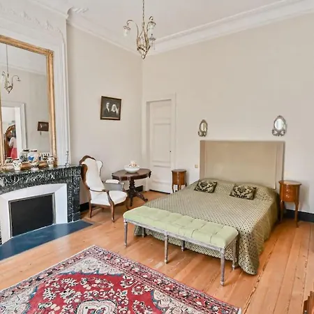 Chateau Couffins * Asques